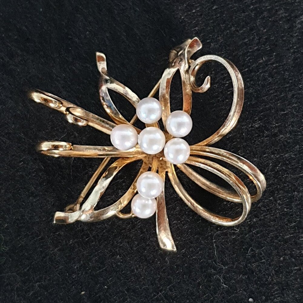Vintage Mid-Century Genuine Pearl Sterling Silver Gold-Plated Floral Brooch